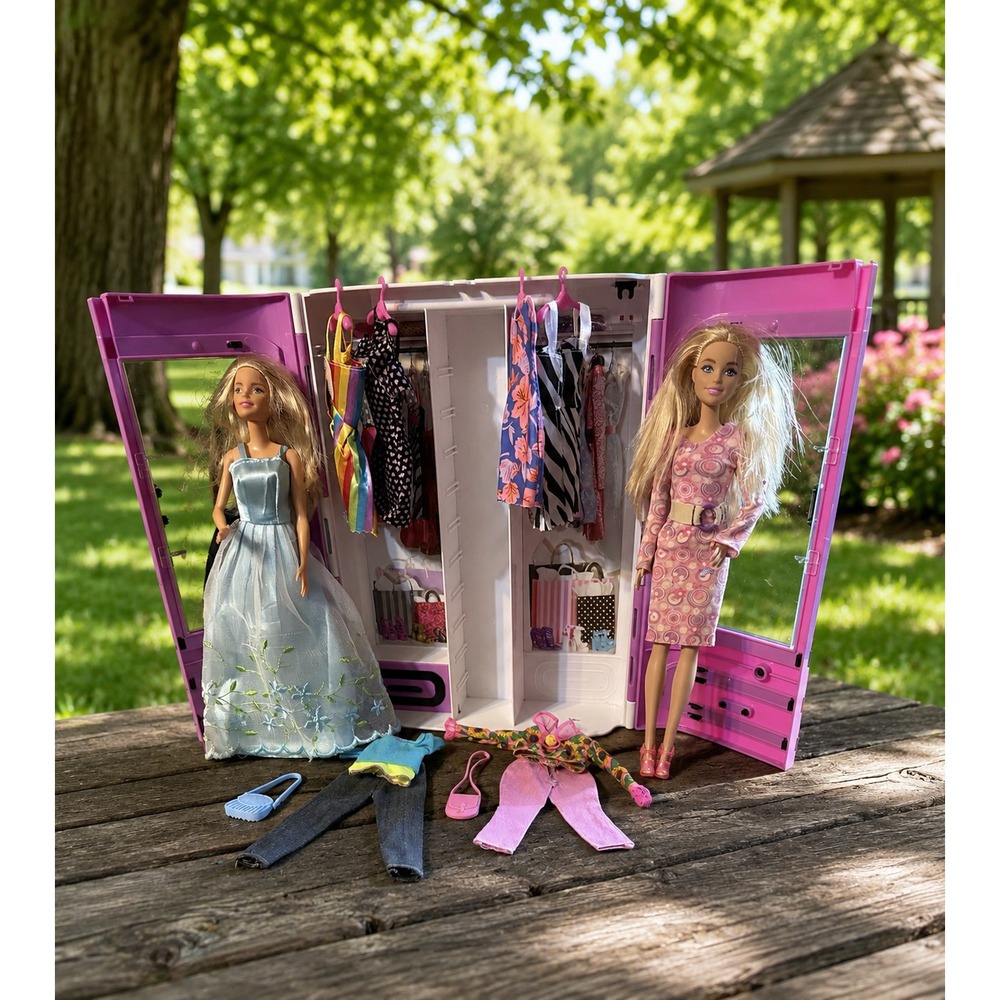 Barbie Wardrobe Closet Case Lot 2 Dolls Clothes Shoes Accessories‎ Dog